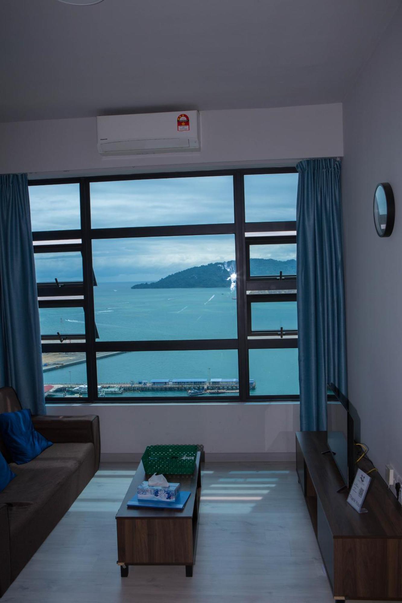 Jesselton Point Homestay Кота-Кинабалу Экстерьер фото