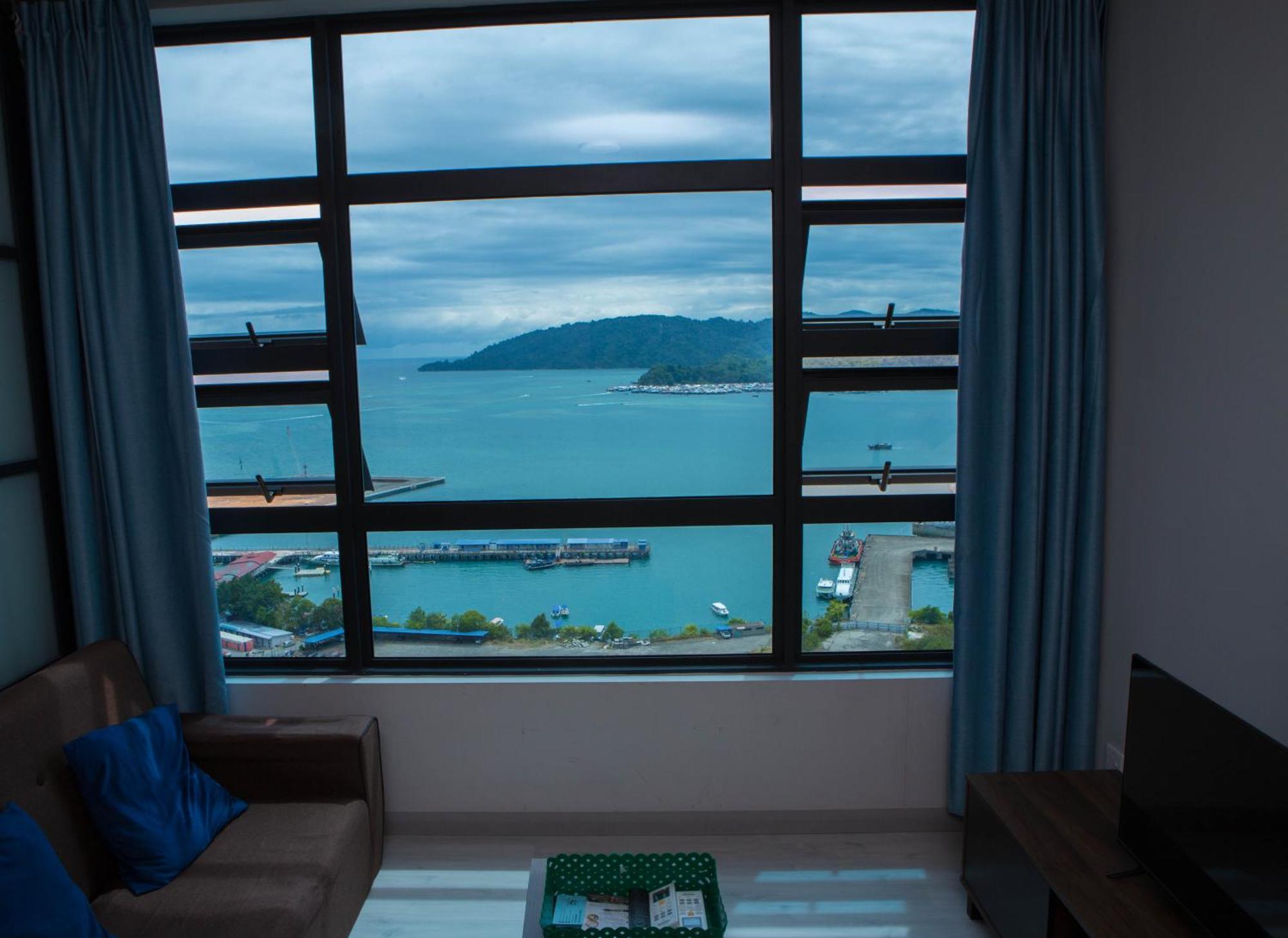 Jesselton Point Homestay Кота-Кинабалу Экстерьер фото